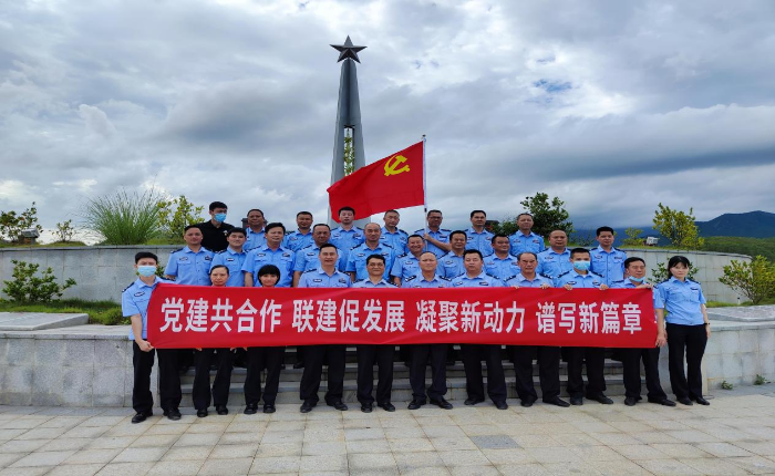 与基层派出所联建共建.jpg