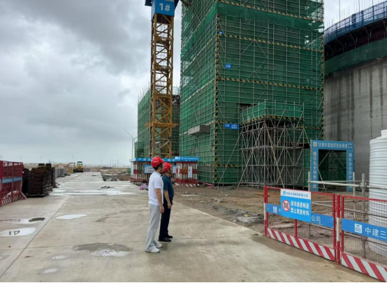 市供销社领导带队督导供销系统在建项目全力做好台风“韦帕”防御工作