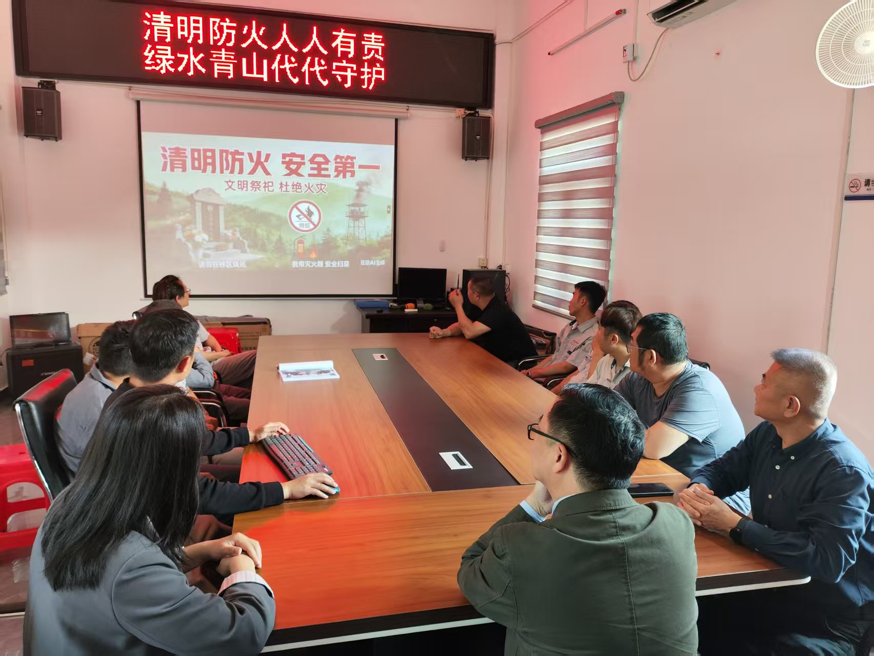 市工业和信息化局开展清明节期间民爆行业安全生产检查工作