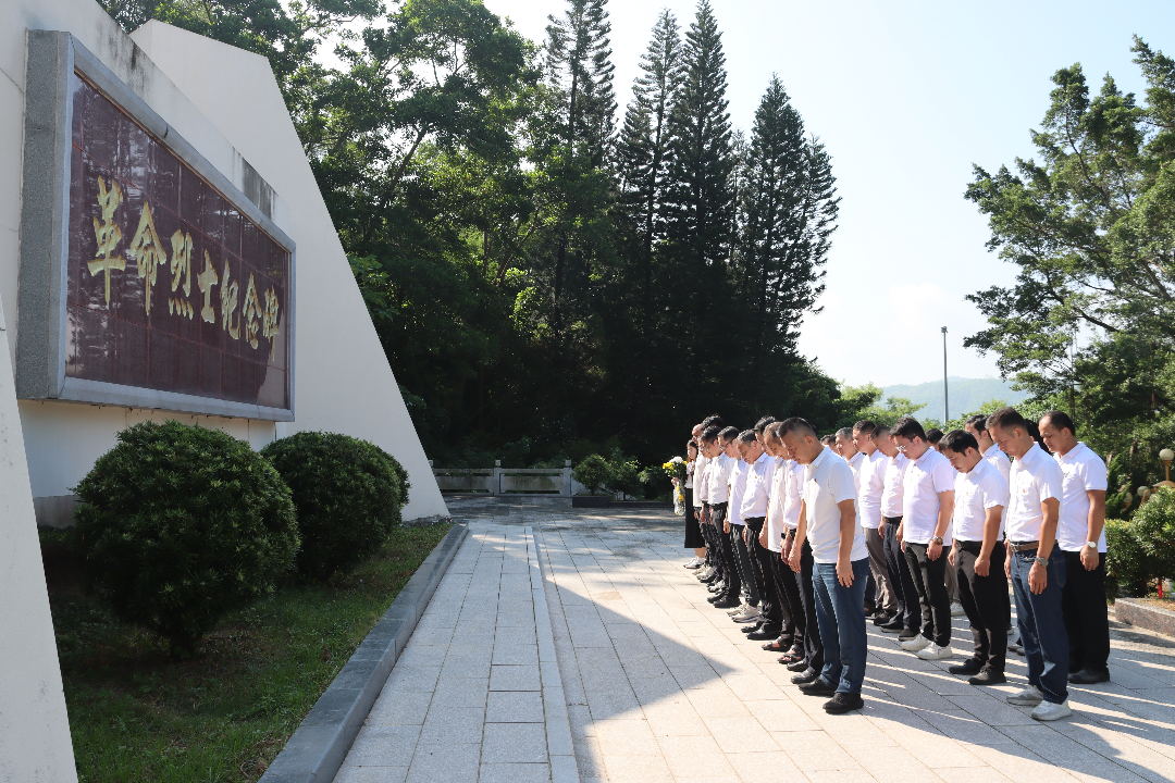 弘扬伟大长征精神  同心共筑强大国防——市民政局开展全民国防教育月主题党日活动