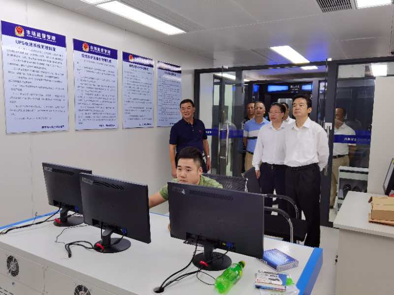 黄绍龙到汕尾调研市场监管工作2 (1).jpg