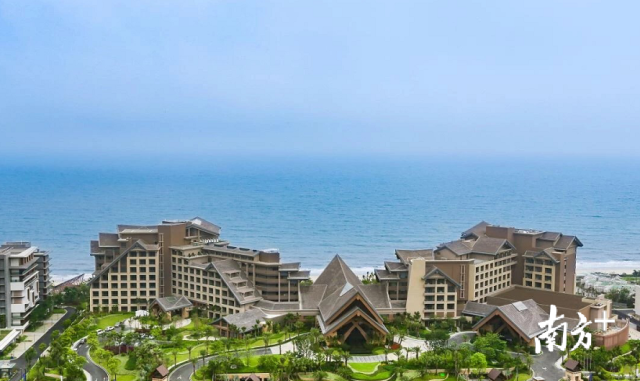 汕尾大力发展滨海旅游业，致力打造中国滨海旅游最佳休闲目的地。