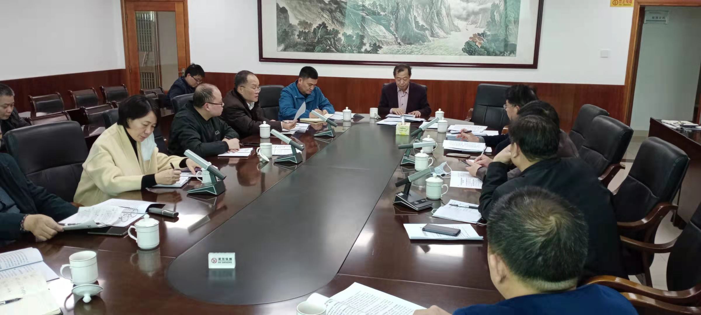 市农贸市场疫情防控专班迅速部署.jpg