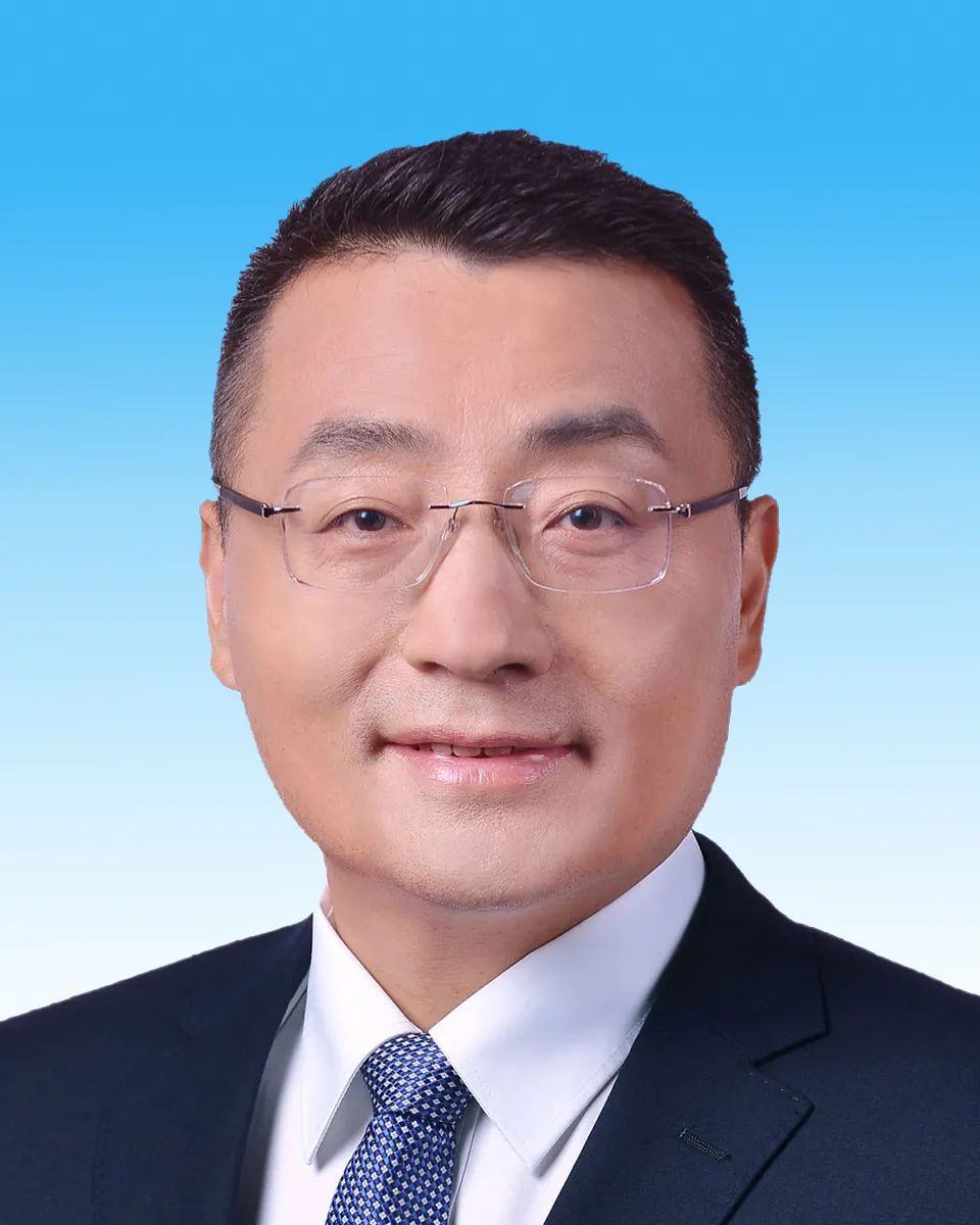 逯峰当选为汕尾市人大常委会主任郑海涛当选为汕尾市人民政府市长