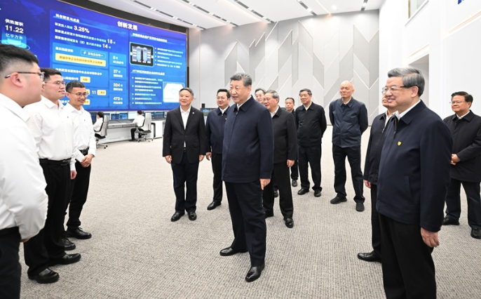 习近平：牢牢把握雄安新区功能定位 努力建设新时代创新高地和推动高质量发展样板