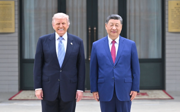 习近平同美国总统特朗普在中南海小范围会晤