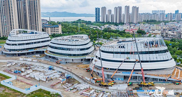 市文化中心项目建设有序推进 “珍珠贝”全面进入装饰装修阶段