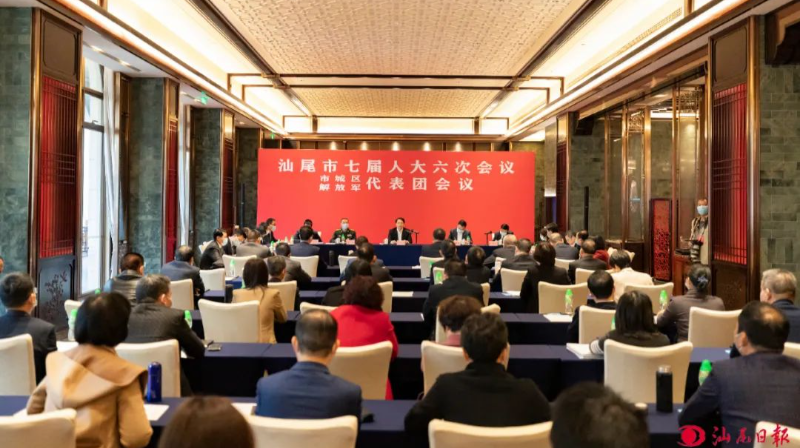 张晓强参加市七届人大六次会议市城区、解放军代表团审议  准确把握方位  坚决扛起使命  在加快构建新发展格局建设沿海经济带靓丽明珠中干出新气象作出新贡献