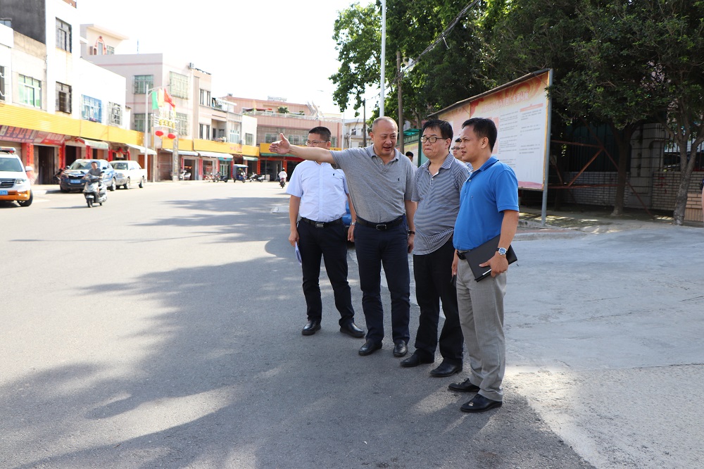 市委常委,纪委书记曹小华带队深入红海湾经济开发区田墘街道调研创文