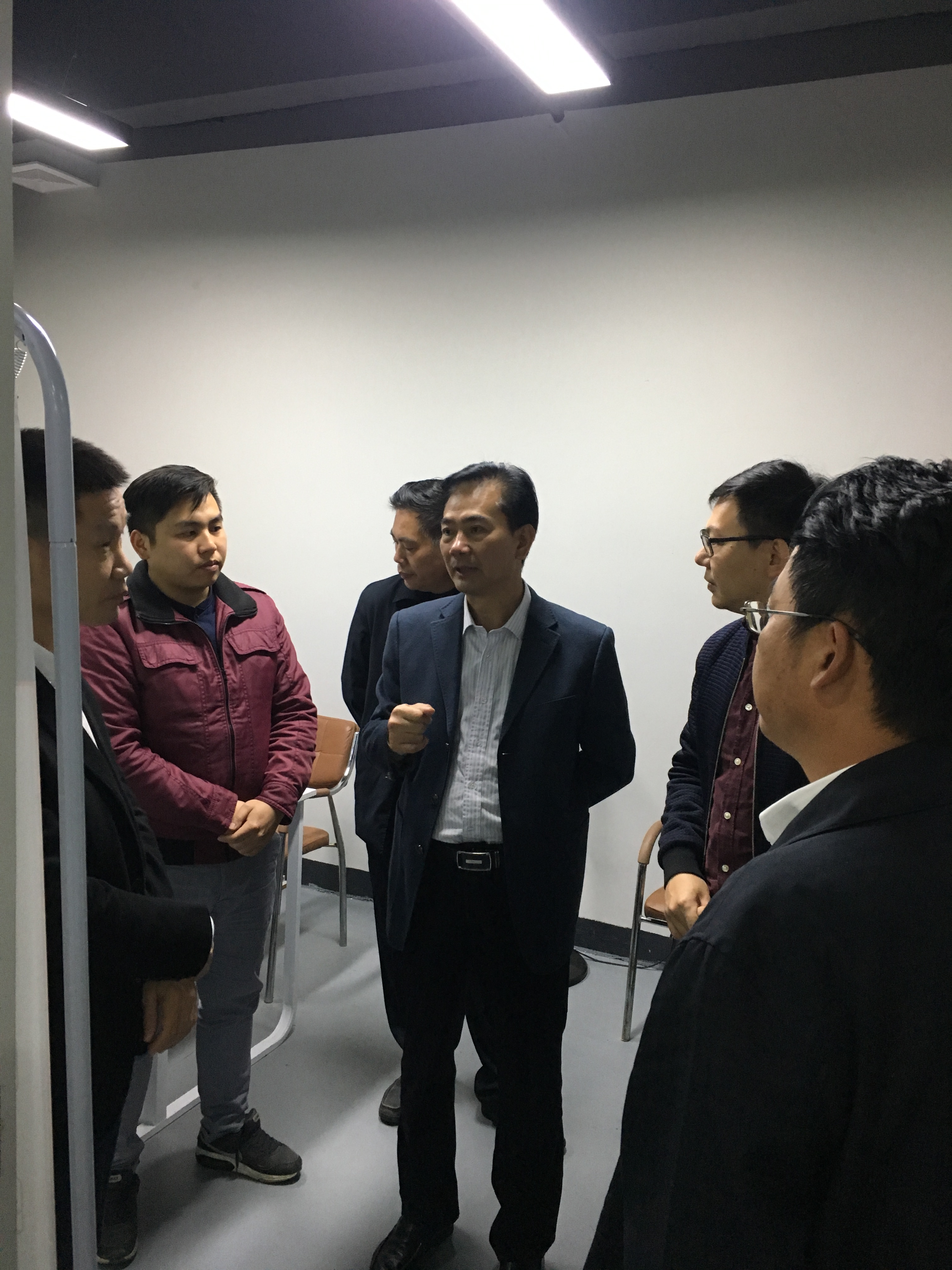 市科技局叶汉汆局长陪同林军副市长到海丰开展创新驱动发展深调研工作